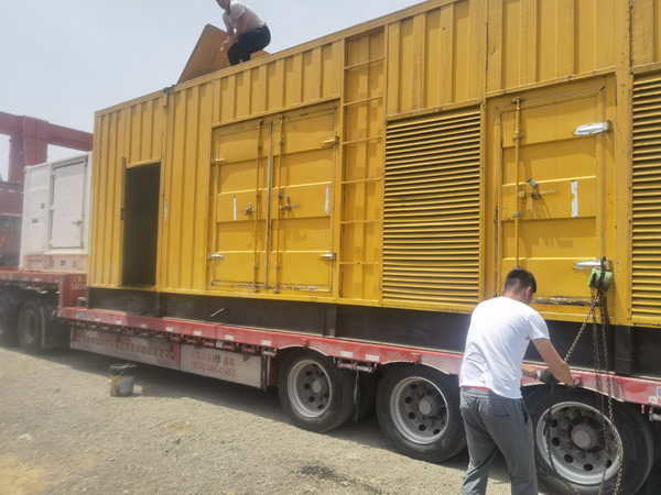 莒南发电机出租100KW发电机需要什么规格的电缆线？