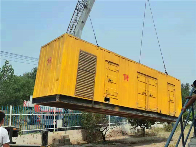 莒南300KW柴油发电机组油耗是多少?